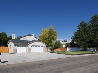 2050 W Sandalwood Dr, Meridian, ID 83646