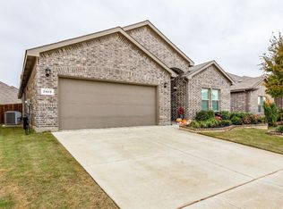 2405 Red Draw Rd, Fort Worth, TX 76177