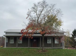 141 Jarjon Dr, Winfield, WV 25213