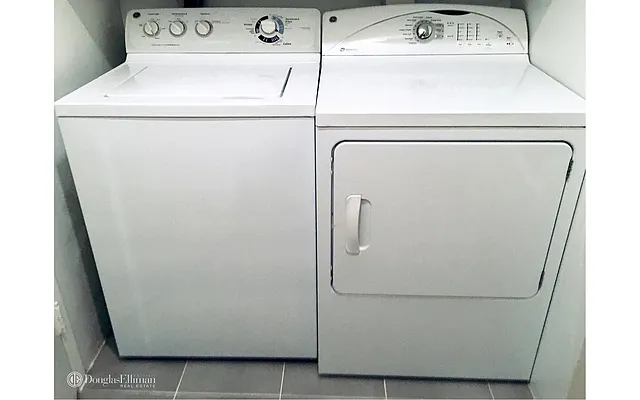 Sold by Douglas Elliman | media 15