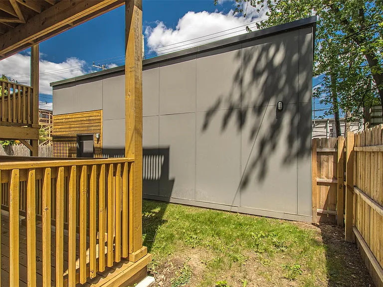 4530 Commonwealth St #1 — Photo 51