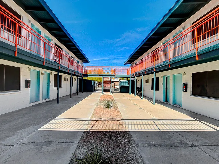 ATMO Sahara, Apartments For Rent in Las Vegas, NV