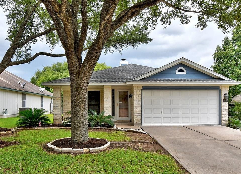 1st image of 1016 Strickland Dr