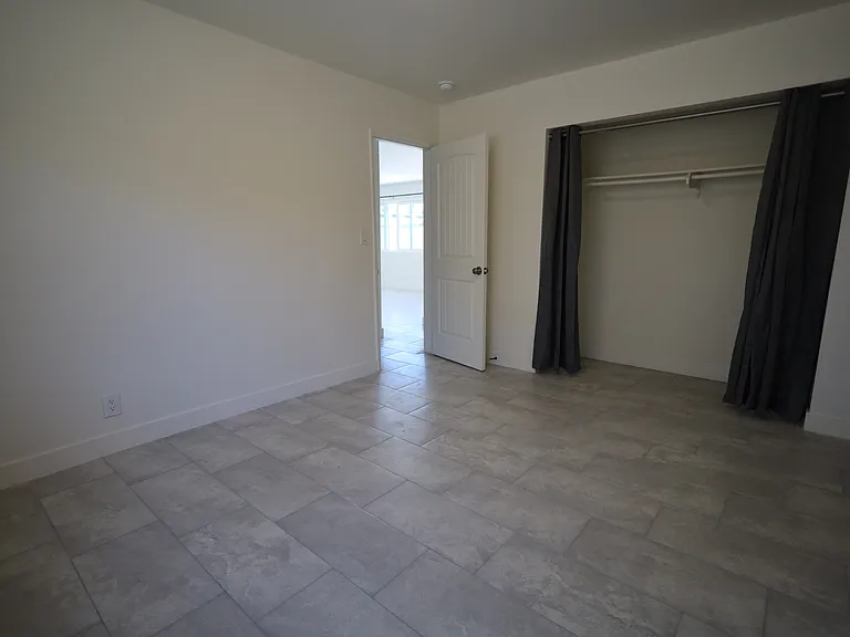 4156 N La Rica Ave #1/4 — Photo 12