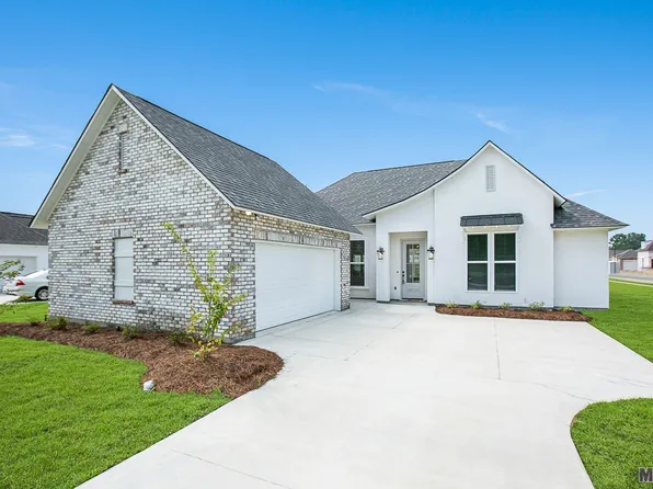 39215 Canopy Ct, Gonzales, LA 70737