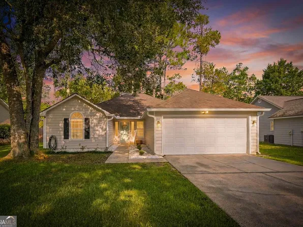 312 Hallowes Dr E, Saint Marys, GA 31558