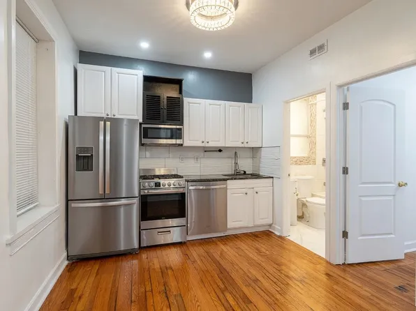 1229 N Cleaver St #1R, Chicago, IL 60642
