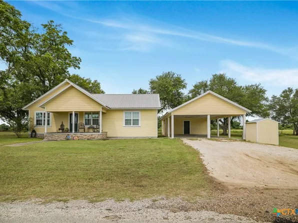 124 County Road 356b, Shiner, TX 77984