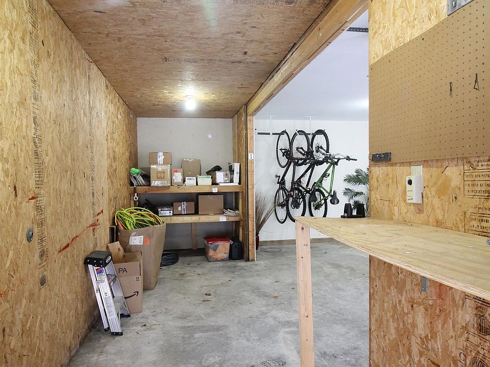 2nd image of 9 Garage Way #11