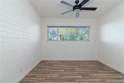 Building Photo - 605 W Pierson St #12