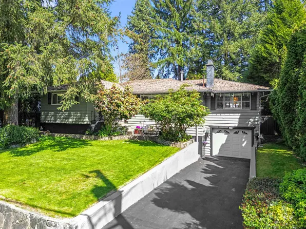 605 Victor St, Coquitlam, BC V3J 3V4
