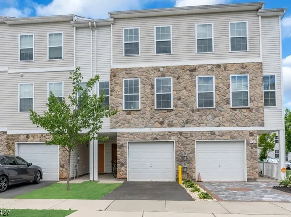 16 Paulina Pl, Franklin Twp., NJ 08873