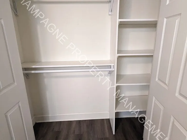 920 Ward Pkwy — Photo 15