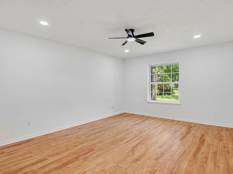 17807 Asphodel Ln — Photo 15
