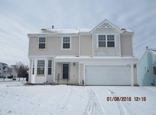494 Waterbury Ct, Belleville, MI