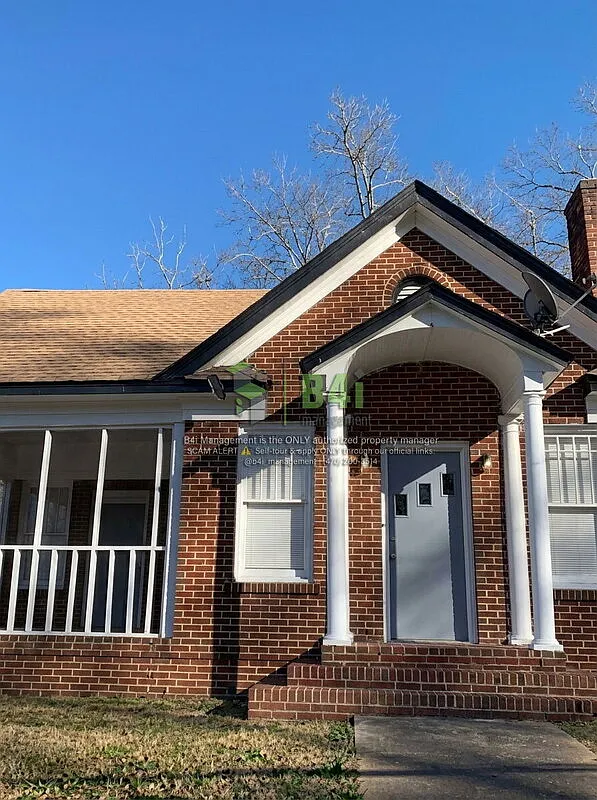 3 bed, 2.0 bath, 1538 sqft, $1,300 — Photo 2
