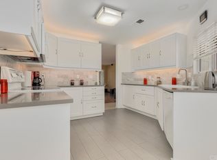 22256 Caminito Tasquillo #209, Laguna Hills, CA 92653