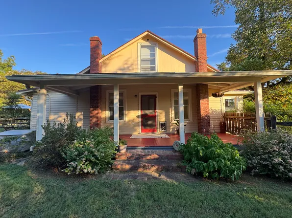 (undisclosed Address), Keswick, VA 22947