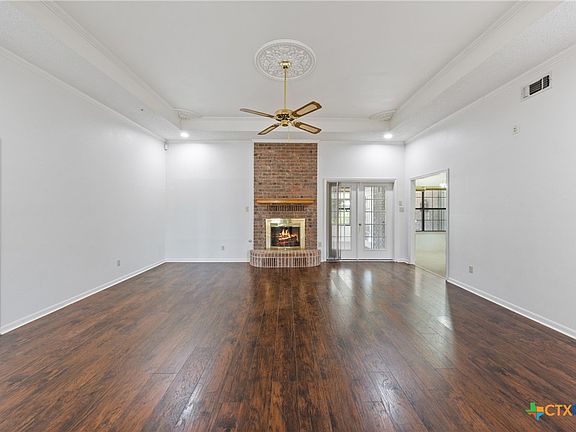 4th image of 1502 Bowen Ave