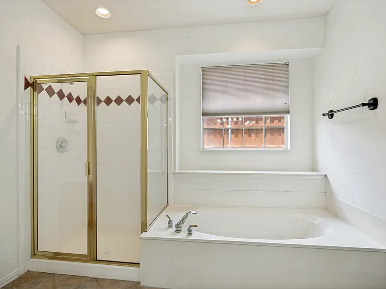 7805 San Isabel Dr — Photo 23