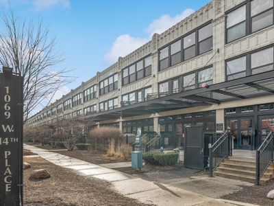 1069 W 14th Pl Unit 333, Chicago, IL, 60608