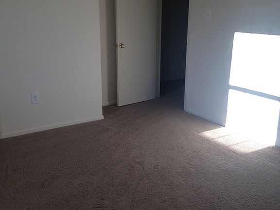 Sunny - Lots of Natural Light