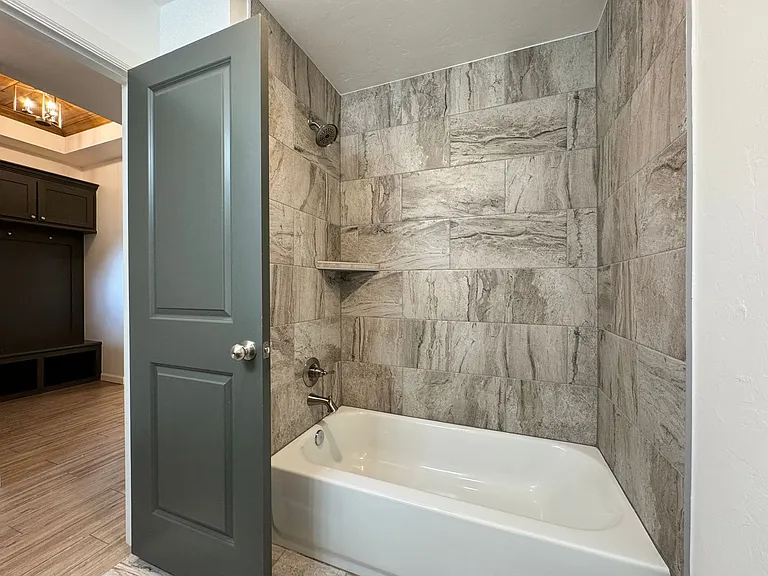 1113 Magnolia Dr — Photo 34