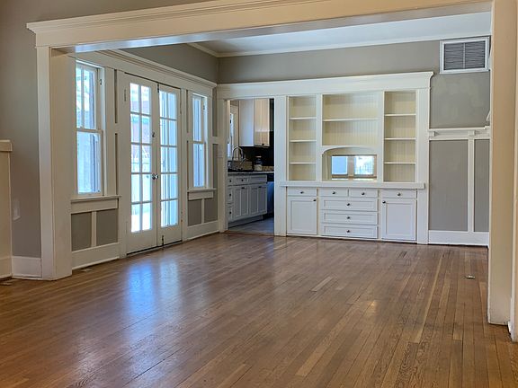 Family Room & Dining Area