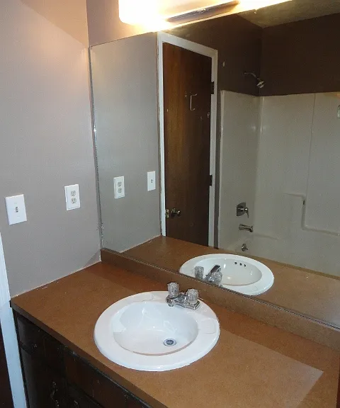 2870 Lakemont Dr SW — Photo 11
