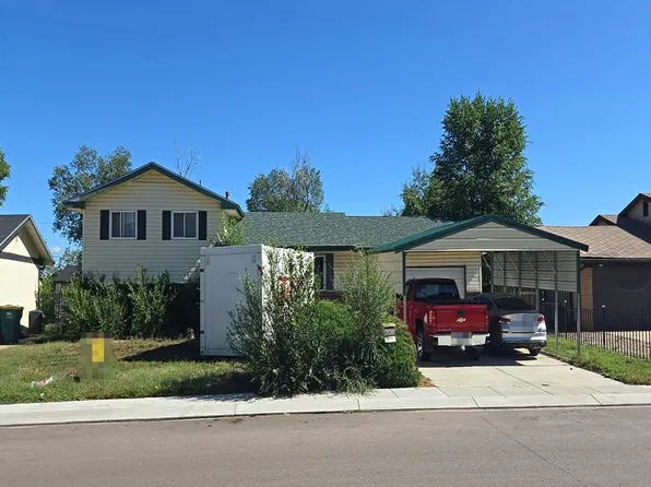 2910 Pinnacle Dr, Colorado Springs, CO 80910