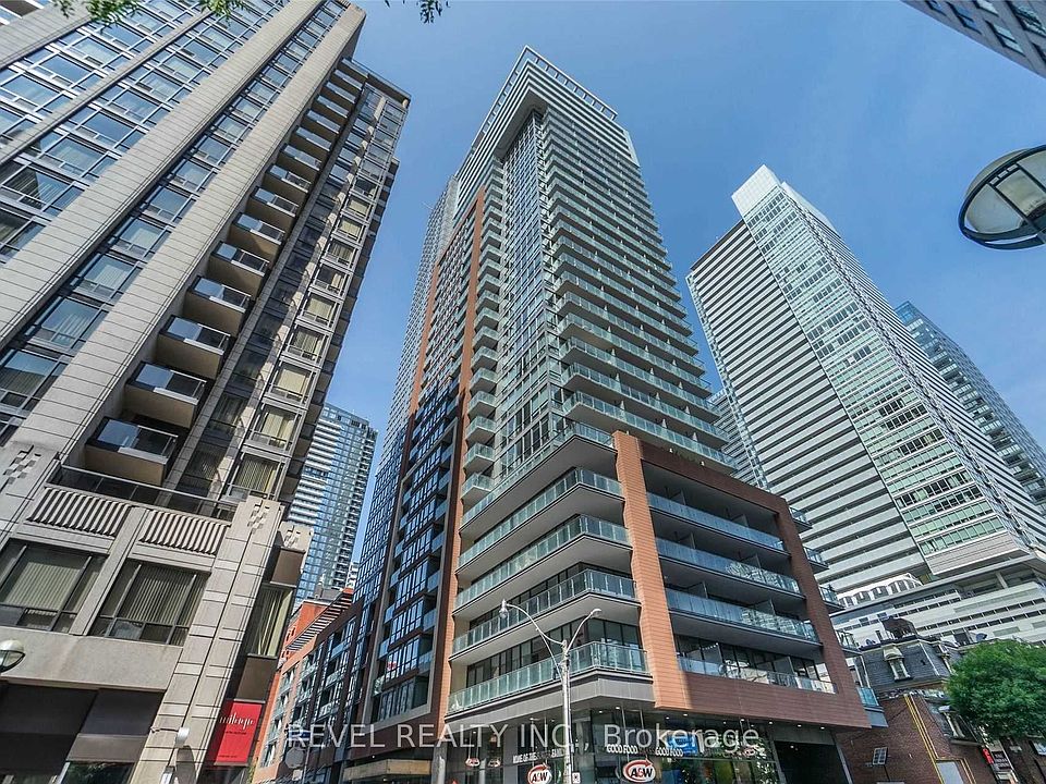 1st image of 8 Mercer St S #512