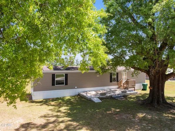 1790 Carolina St, Alford, FL 32420