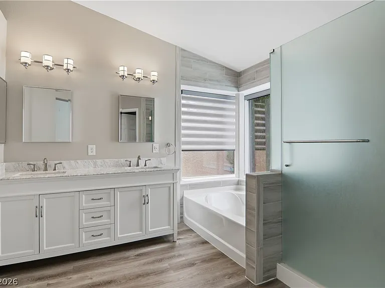 3121 Siena Cir — Photo 14
