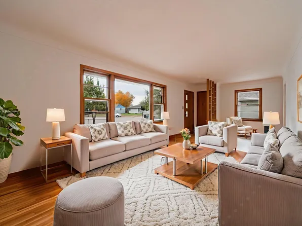 1333 Ross Ave, Saint Paul, MN 55106