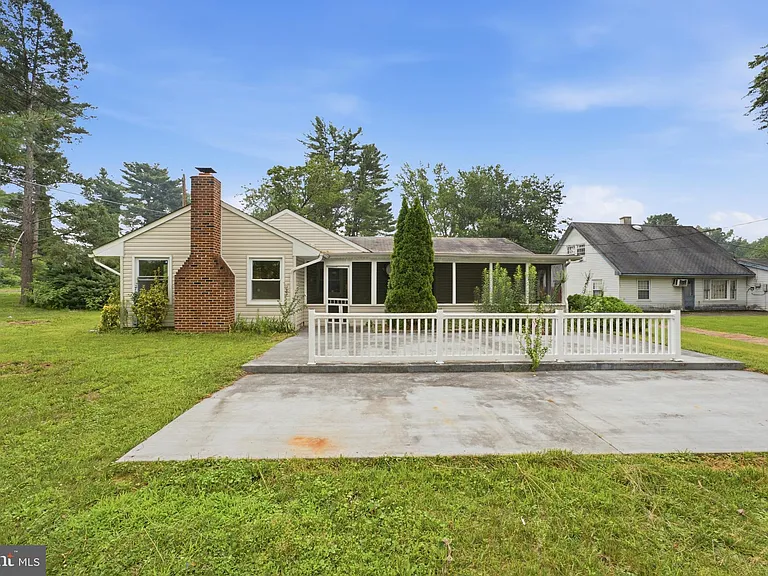 2 Barnwell Ln — Photo 25