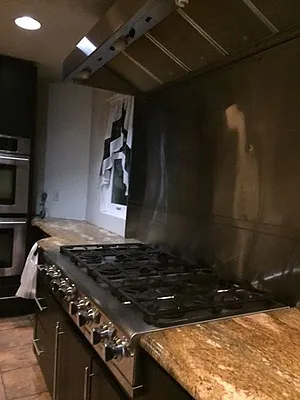 Rented by Perry Associates NYC Inc | media 13