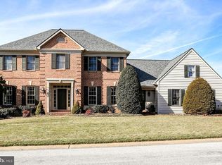 898 Heritage Hills Dr, York, PA 17402