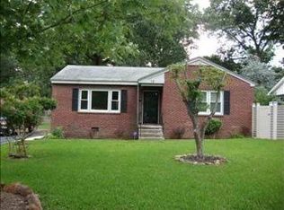 12 Tipperary Ln, Taylors, SC 29687