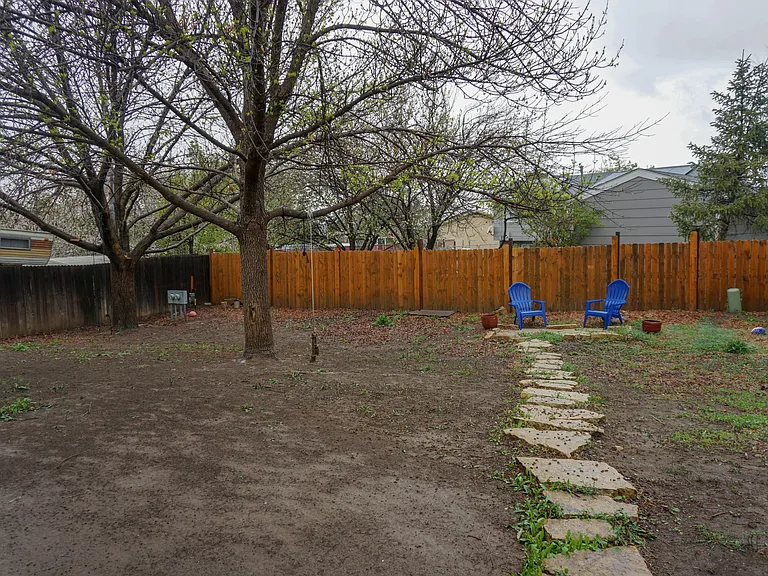 7340 Woodstock St — Photo 24