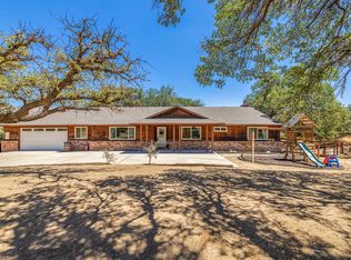 22740 Camp Dr, Tehachapi, CA 93561