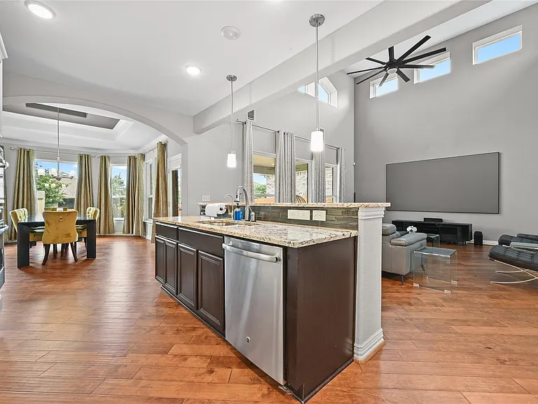 311 Tangerine Dr — Photo 14
