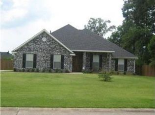 9026 Newcastle Dr, Shreveport, LA 71129
