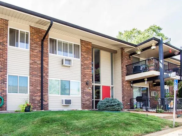 10018 S Bunker Hill Dr #F, Saint Louis, MO 63123
