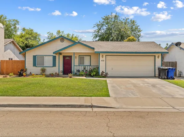 432 Lois Ln, Dinuba, CA 93618