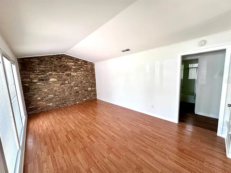 3410 West Ave #B — Photo 5