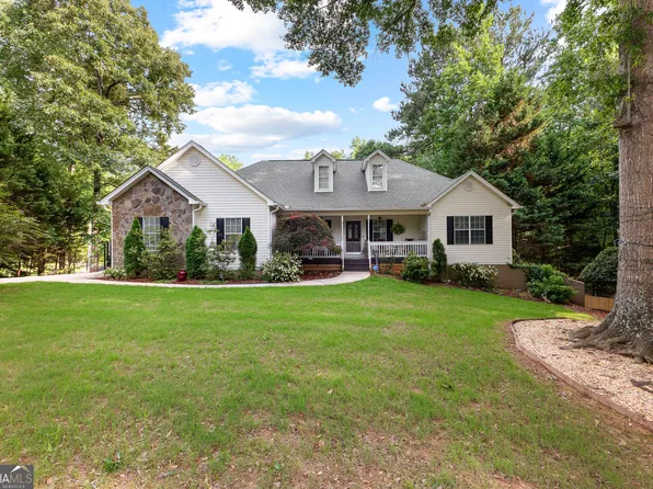 240 Otara Woods Dr, Newnan, GA 30263