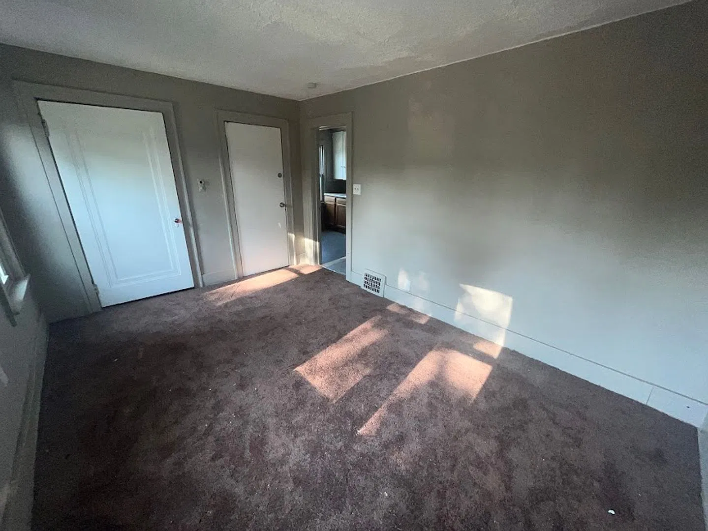 Great Block * Open House Schedule Mon 4.8.24 @ 2:00pm, Wed 4.10.24 @2:00pm and Fri 4.12.24 @2:00pm — Photo 3