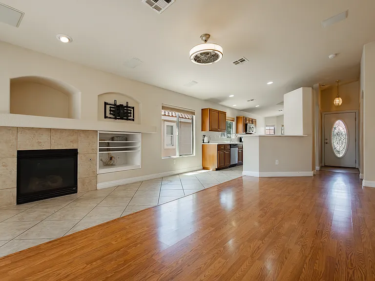 6704 Arctic Breeze St — Photo 7
