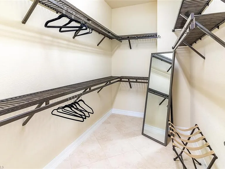9372 Vercelli Ct — Photo 21