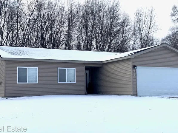 4081 Hidden View Dr, Flint, MI 48506